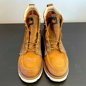 Men’s Thorogood Sz 10.5 Work Construction boots